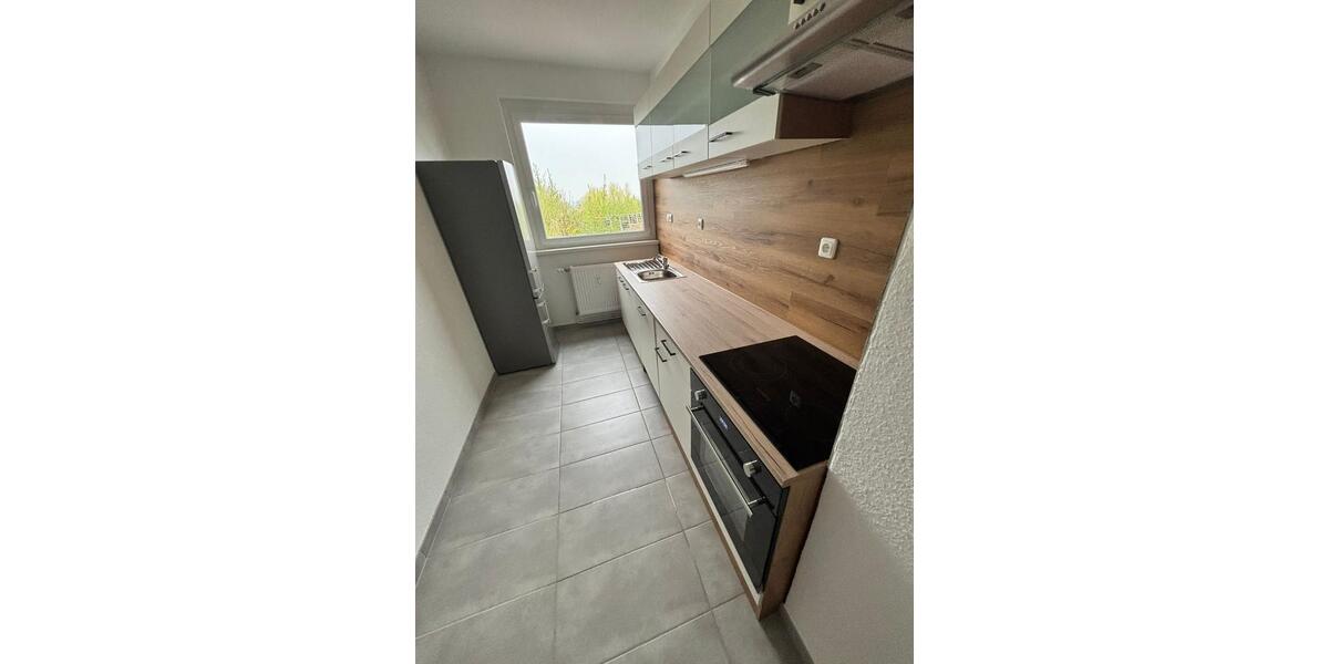 6-Raum Wohnung mit 107 qm Wohnfläche im 1. OG 6 zimmer