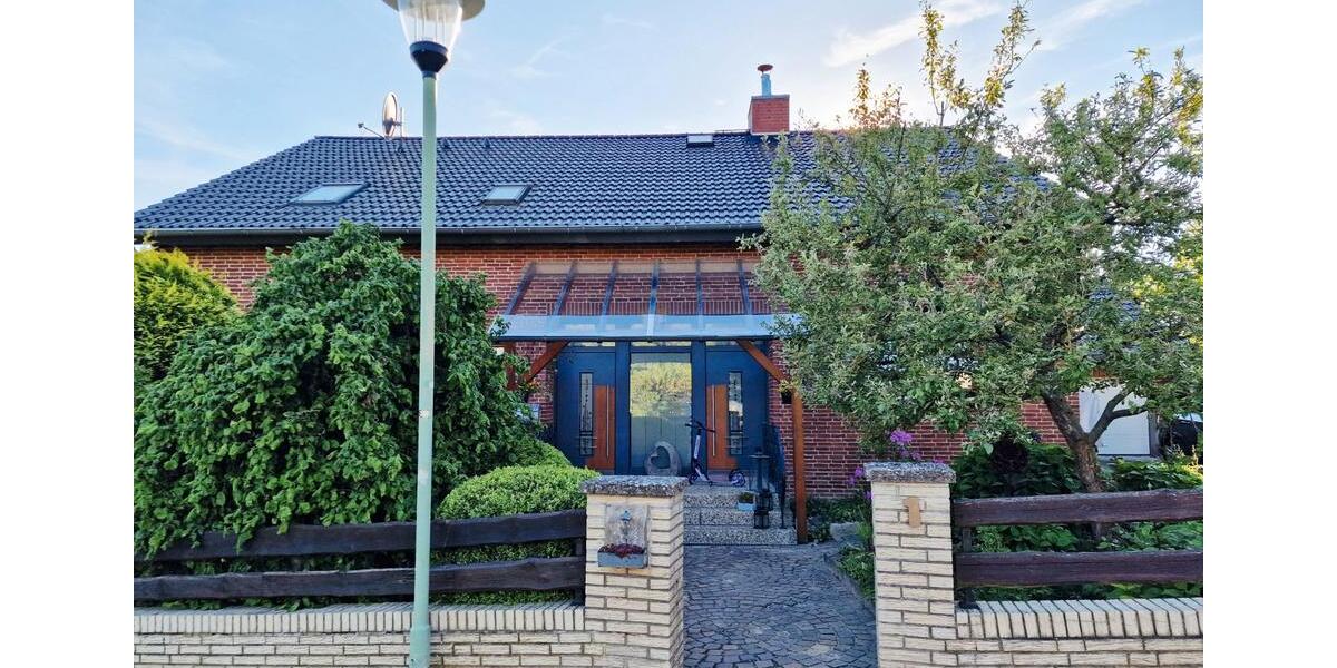Einfamilienhaus Cremlingen - 7 Zimmer, 204 m&sup2;, 549.000&euro; | Angebot:26701955