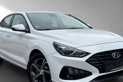 Hyundai i30 70.000 km 13.970 &euro; Troisdorf 53840