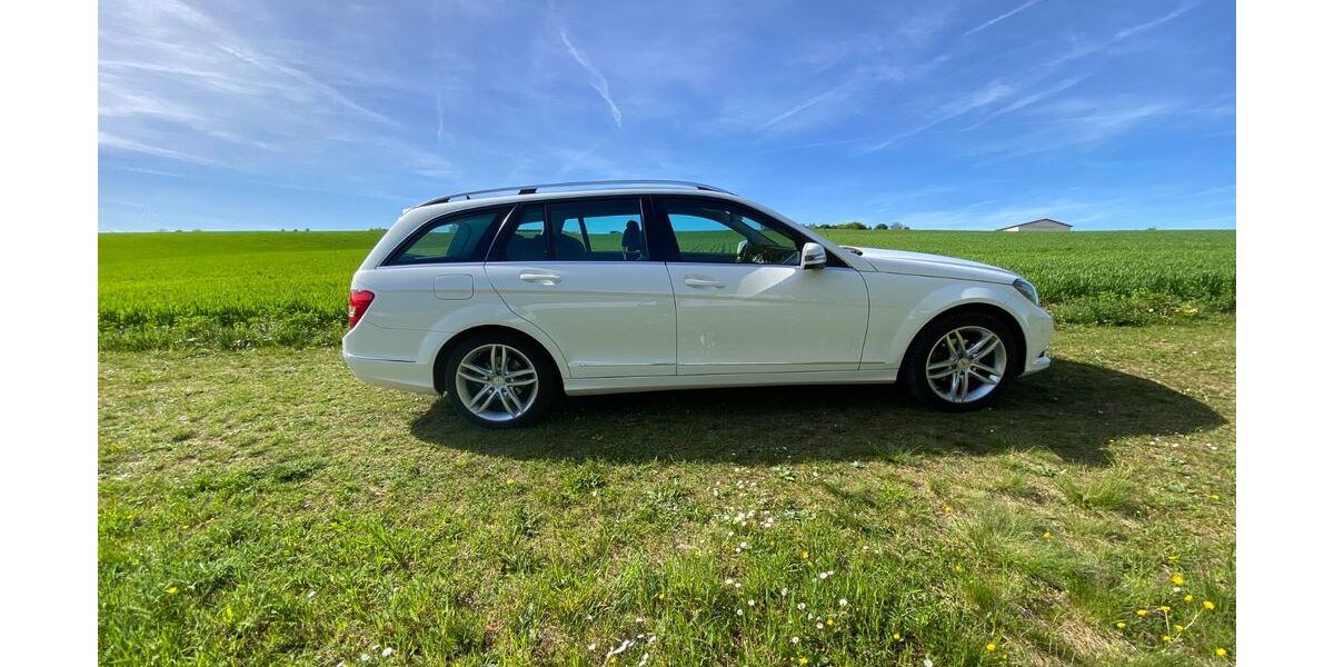 Mercedes-Benz C 180 163.000 km 8.900 &euro; Höchberg 97204