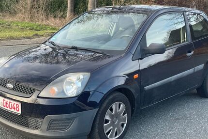 Ford Fiesta 201.000 km 600 &euro; Kastorf 23847