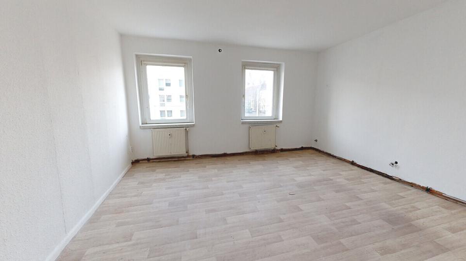 Etagenwohnung Dessau-Roßlau Dessau - 5 Zimmer, 110 m&sup2;, 820&euro; | Angebot:24876320
