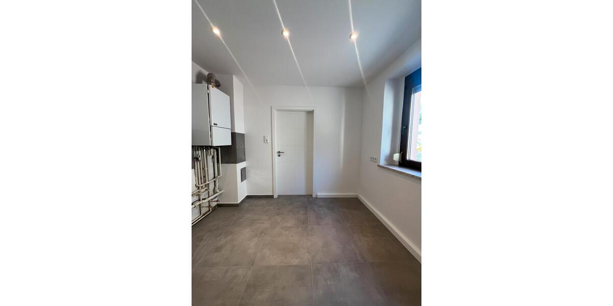 Etagenwohnung Meißen - 3 Zimmer, 82 m&sup2;, 890&euro; | Angebot:26267935