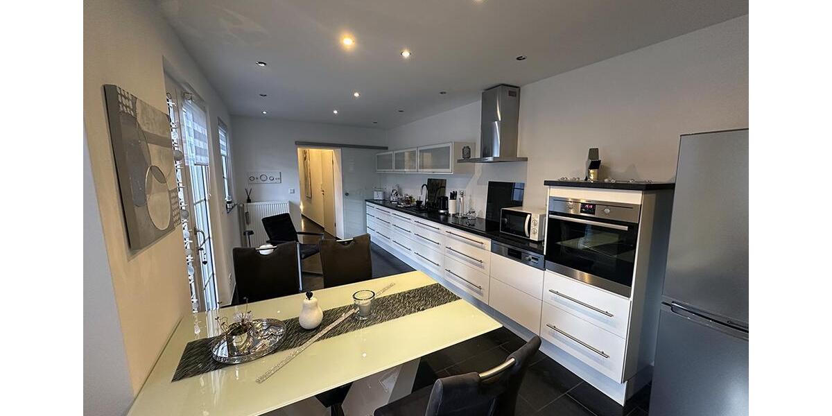 Reihenhaus Kevelaer - 3 Zimmer, 118 m&sup2;, 1.000&euro; | Angebot:25803613
