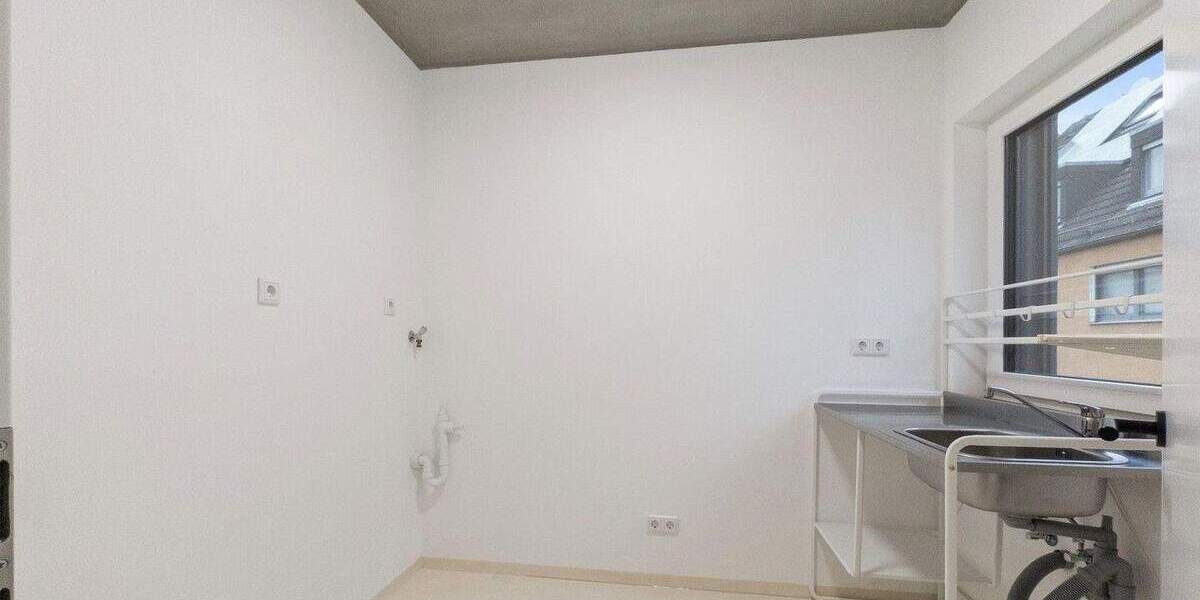 Einfamilienhaus Würzburg Heidingsfeld - 8 Zimmer, 215 m&sup2;, 1.095.000&euro; | Angebot:25566089