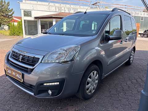 Peugeot Partner Tepee 153.000 km 7.900 &euro; Korbach 34497