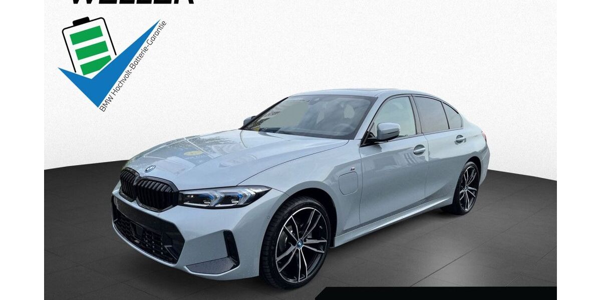 BMW 330 8.990 km 51.990 € Höxter / Stahle 37671