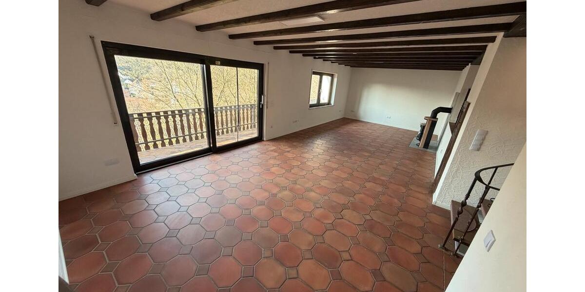 Einfamilienhaus Kusel - 10 Zimmer, 182 m&sup2;, 300.000&euro; | Angebot:26183932