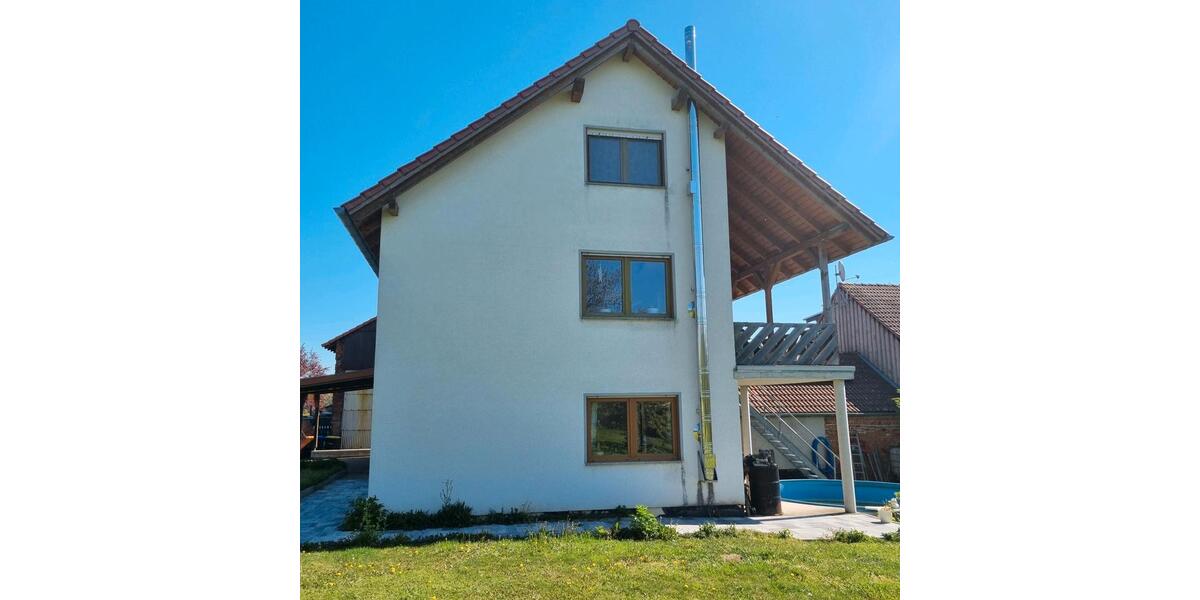 Etagenwohnung Erfurt Kühnhausen - 7 Zimmer, 130 m&sup2;, 1.600&euro; | Angebot:26396263