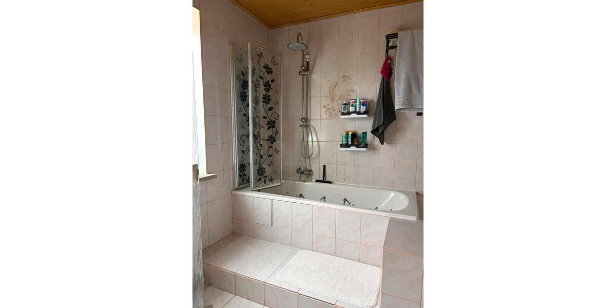 Mehrfamilienhaus, Wohnhaus Langelsheim - 6 Zimmer, 160 m&sup2;, 168.000&euro; | Angebot:27021098