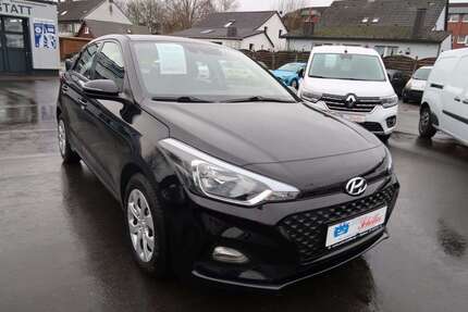 Hyundai i20 37.300 km 12.950 &euro; Bochum 44803