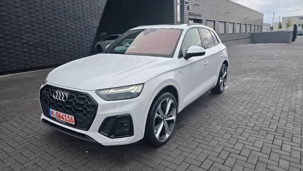 Audi Q5 124.900 km 39.900 € München 81825
