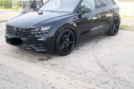 VW Touareg 145.000 km 52.999 &euro; Berlin 12351