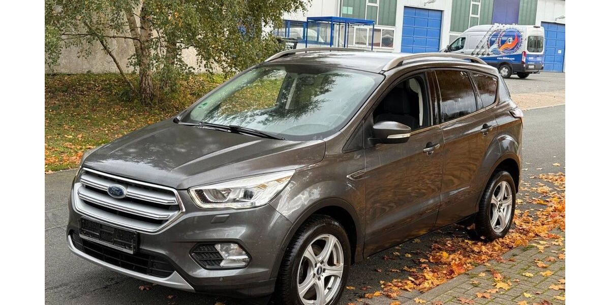 Ford Kuga 111.000 km 11.290 &euro; Eschenburg - Hirzenhain Bahnhof 35713