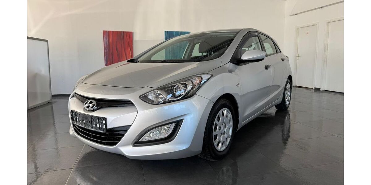 Hyundai i30 126.000 km 6.580 &euro; Zwickau 08056