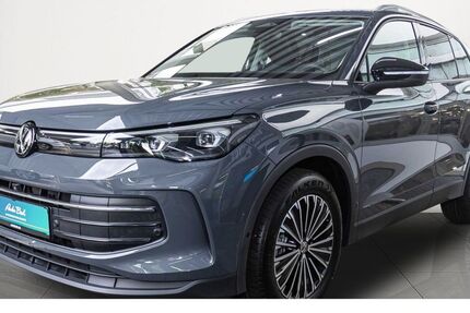 VW Tiguan 7.500 km 43.940 &euro; Bad Homburg 61348