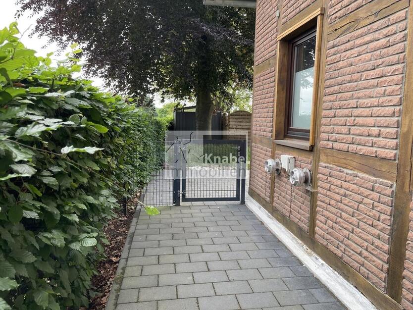 Moderne Wohnung mit Ausblick und eigenem Gartenteil! zimmer