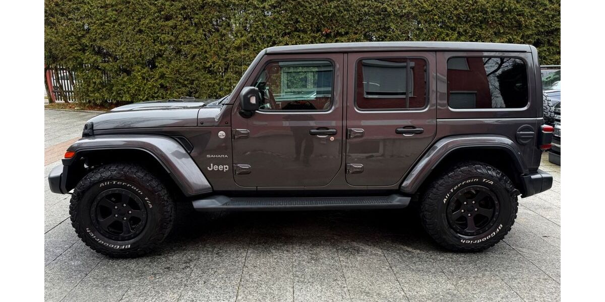 Jeep Wrangler 100.000 km 35.980 &euro; München 81827
