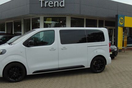 Opel Zafira Life 31.290 km 43.650 € Mühlhausen 99974
