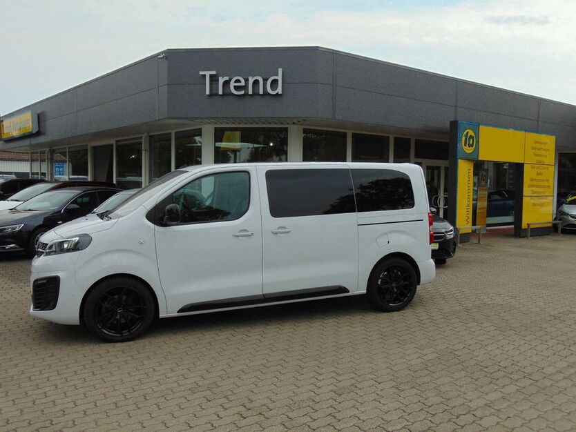 Opel Zafira Life 31.290 km 43.650 € Mühlhausen 99974