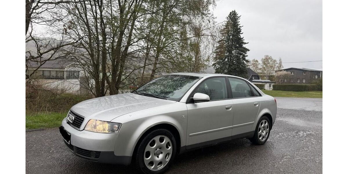 Audi A4 237.500 km 900 &euro; Burbach 57299
