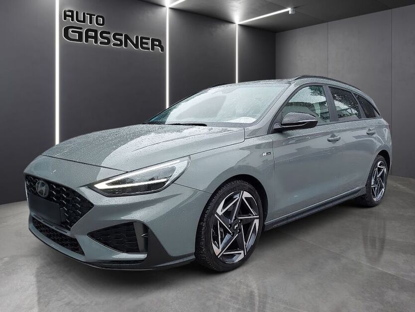 i30