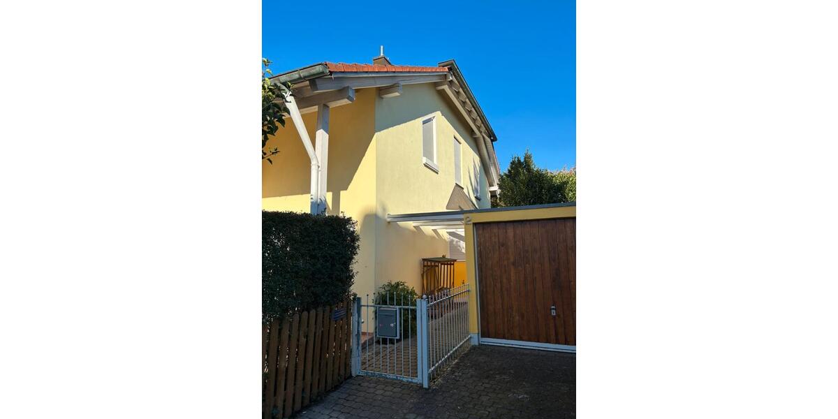 Doppelhaushälfte Geilenkirchen - 2 Zimmer, 107 m&sup2;, 680.000&euro; | Angebot:26837783