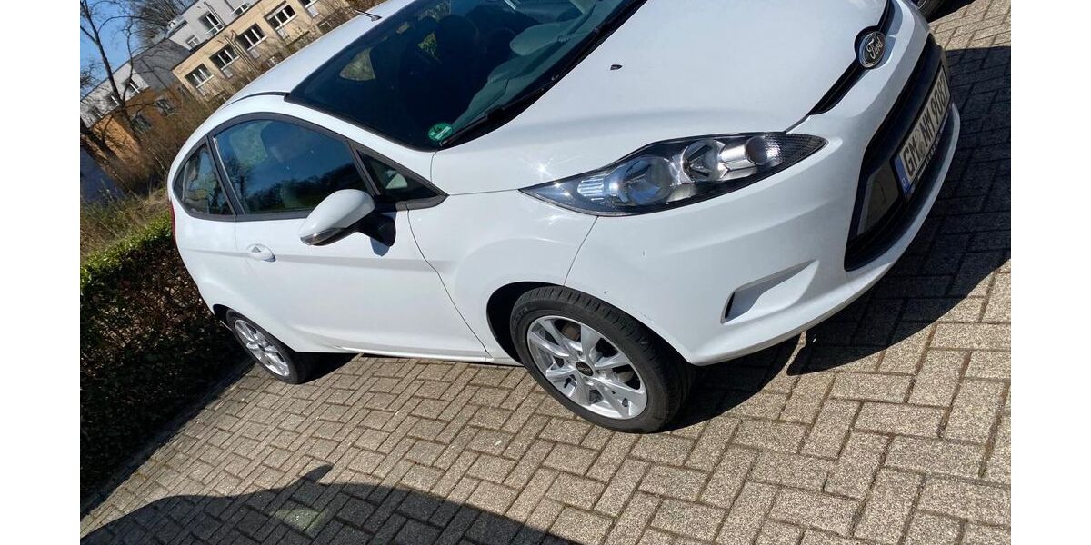 Ford Fiesta 119.000 km 4.200 &euro; Kierspe 58566
