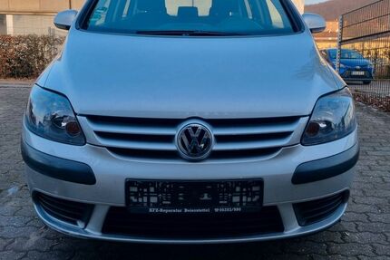 VW Golf 147.000 km 1.950 &euro; Wertheim 97877
