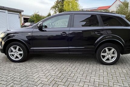 Audi Q7 188.000 km 17.900 &euro; Flörsheim 65439