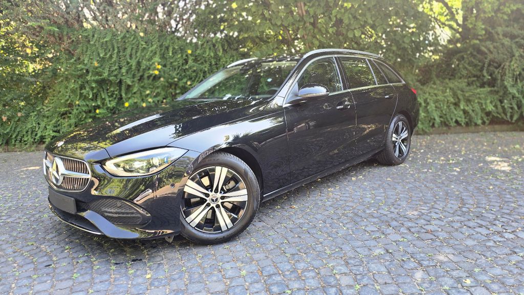 Mercedes-Benz C 200 14.500 km 31.990 &euro; Borgholzhausen 33829