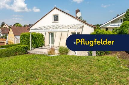 Gepflegtes Einfamilienhaus mit überdachter Terrasse und Garten