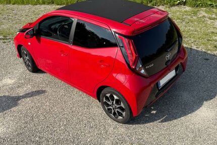 Toyota Aygo (X) 90.000 km 9.400 € Maikammer 67487