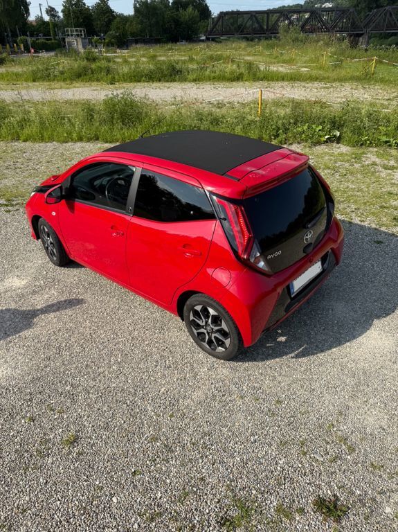 Toyota Aygo (X) 90.000 km 9.400 € Maikammer 67487
