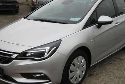 Opel Astra 32.000 km 13.600 € Bad Blankenburg 07422