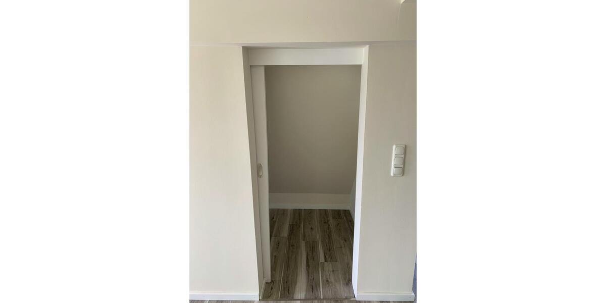 Dachgeschoßwohnung Fürth Altstadt - 2.5 Zimmer, 52 m&sup2;, 225.000&euro; | Angebot:26416036