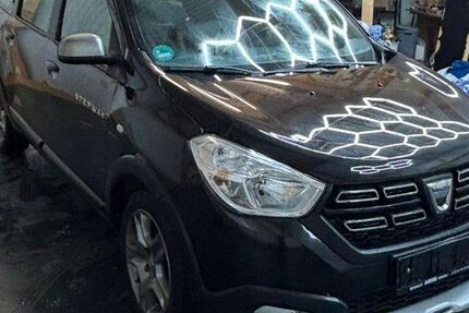 Dacia Lodgy 134.602 km 7.690 &euro; Brühl 50321