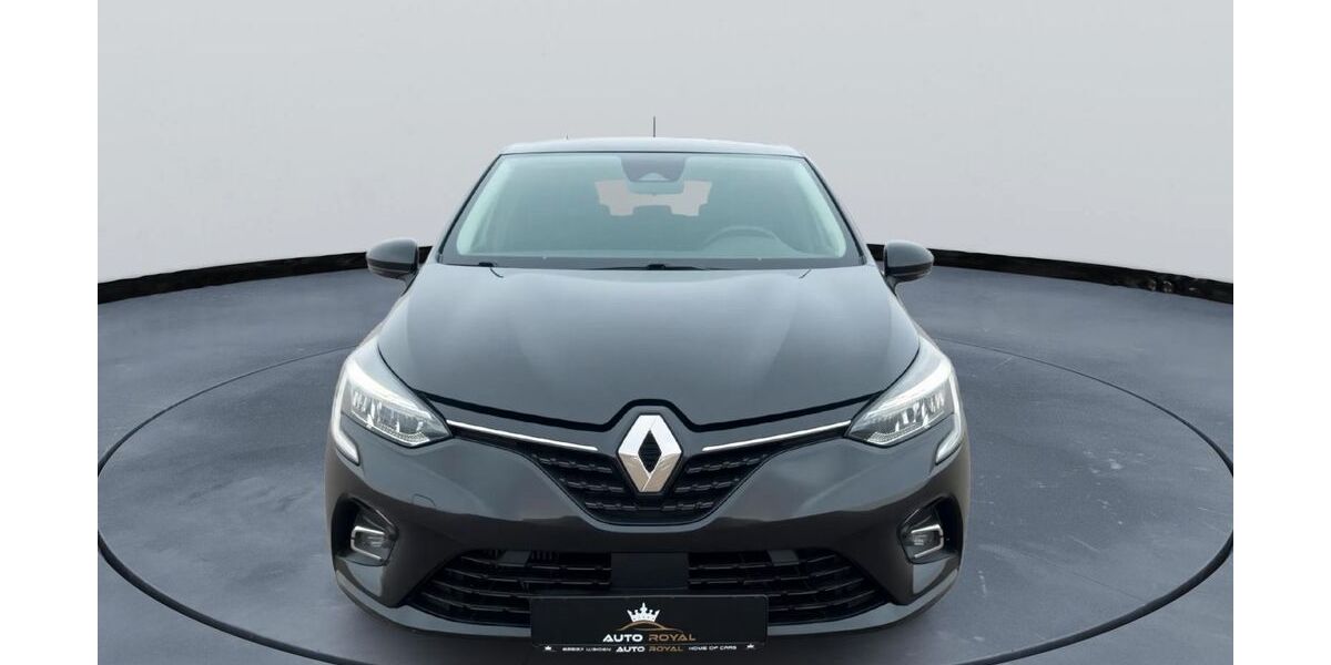 Renault Clio 91.200 km 10.400 &euro; Weiden 92637