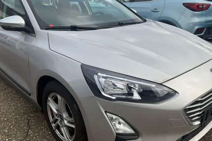 Ford Focus 122.700 km 8.925 € Heidelberg 69123