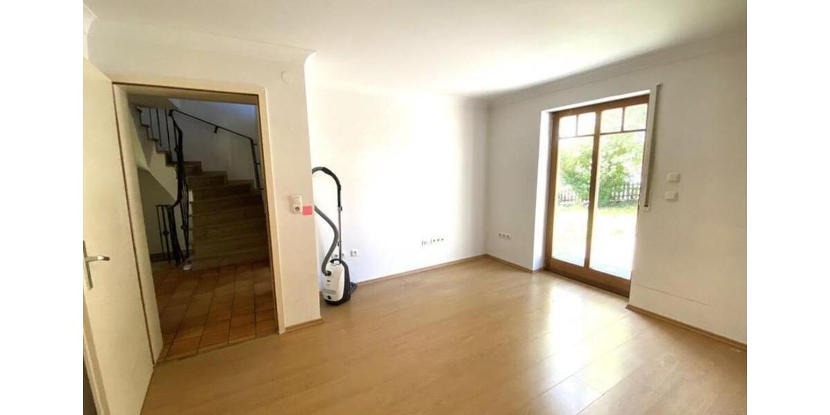 Doppelhaushälfte ab 01.03.2026 zu vermieten 3 zimmer