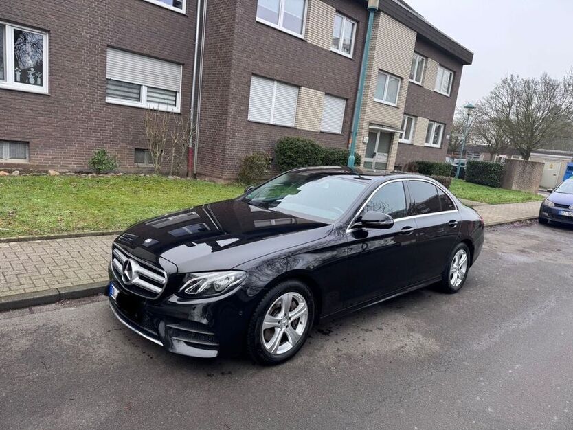 E 220