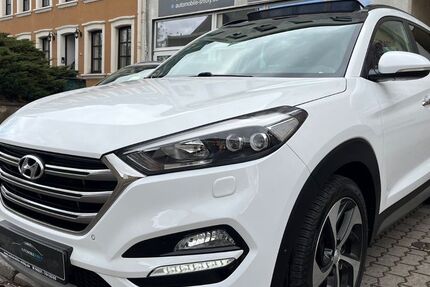 Hyundai TUCSON 150.000 km 14.650 &euro; Dillingen 66763