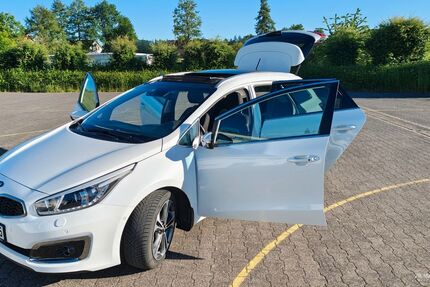 Kia ceed Sportswagon 115.500 km 9.600 &euro; Barntrup 32683