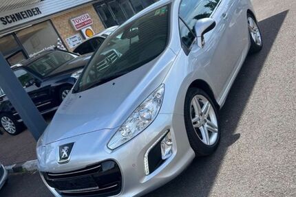Peugeot 308 229.000 km 3.799 &euro; Neunkirchen/Wellesweiler 66539