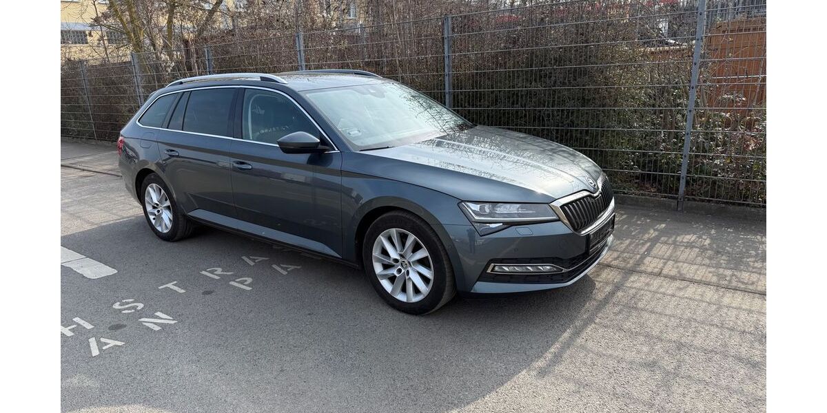 Skoda Superb 258.943 km 13.299 &euro; Berlin 10365
