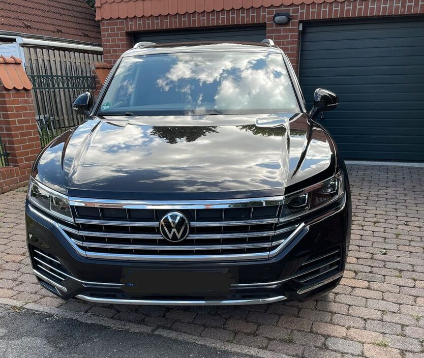 VW Touareg 57.056 km 43.500 € Langenhagen 30855