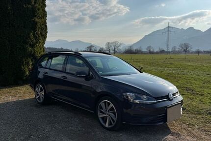 VW Golf 130.000 km 11.500 &euro; Übersee 83236