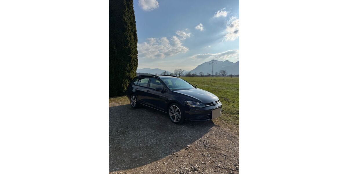 VW Golf 130.000 km 11.500 &euro; Übersee 83236