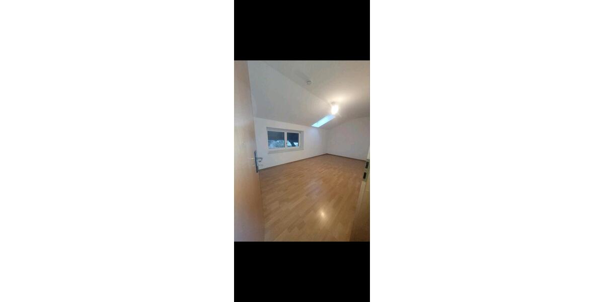 Einfamilienhaus Viechtach - 4 Zimmer, 153 m&sup2;, 1.150&euro; | Angebot:26677326
