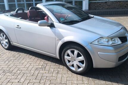 Renault Megane 153.000 km 2.950 &euro; Minheim 54518